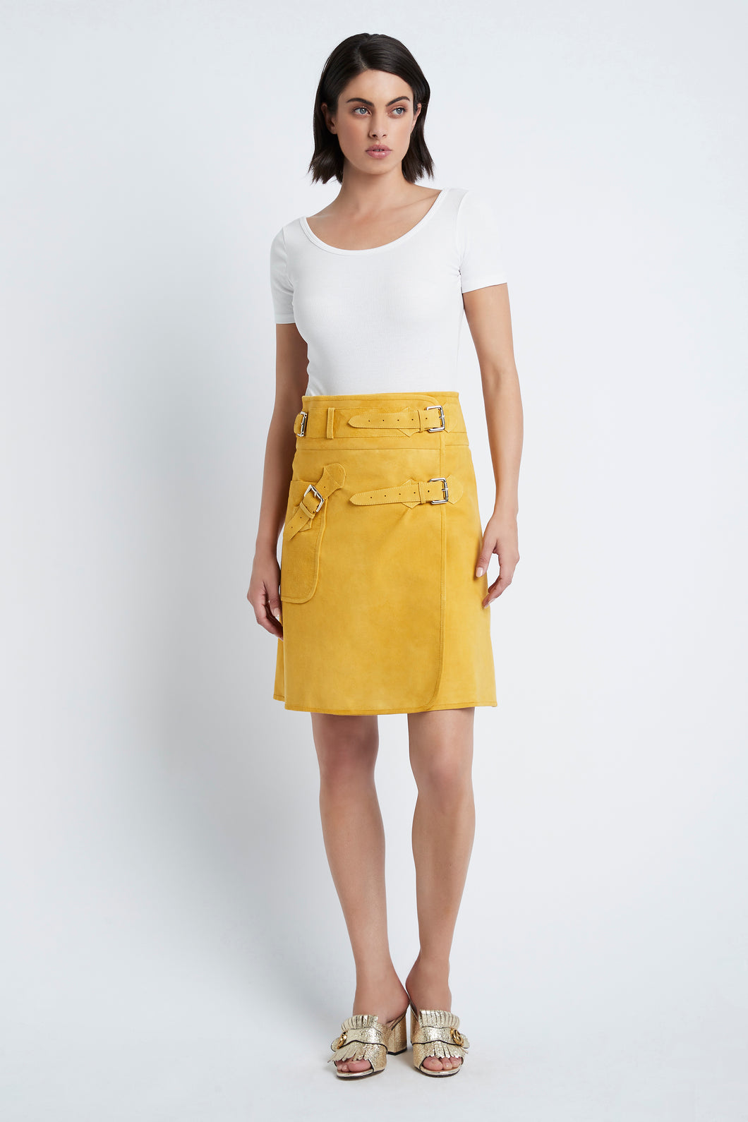 Wrap_skirt_in_suede_yellow